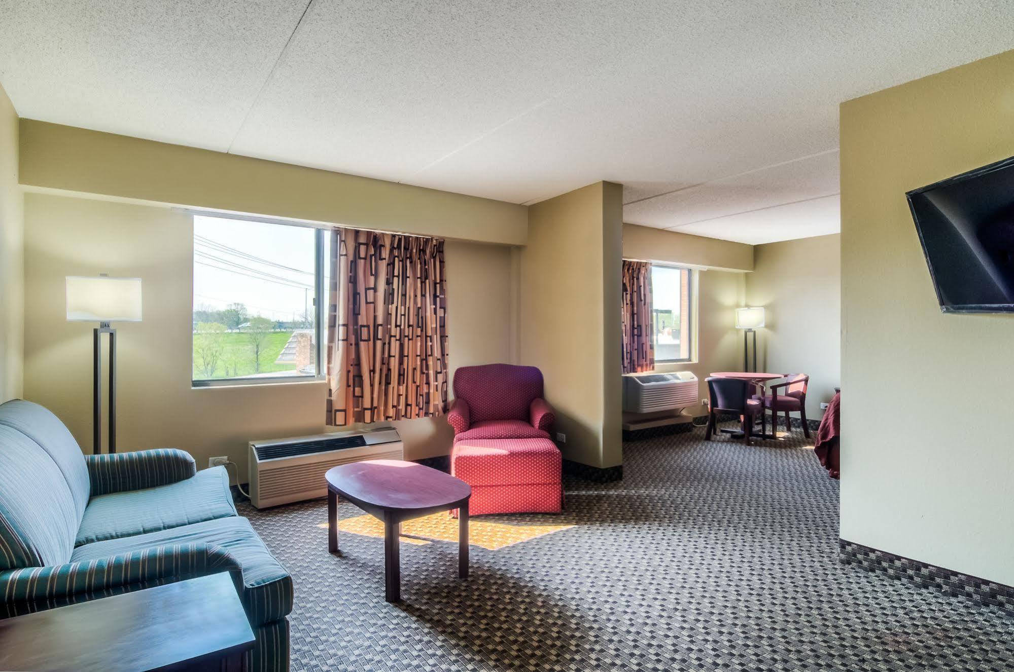 Red Roof Inn Palatine Exterior foto